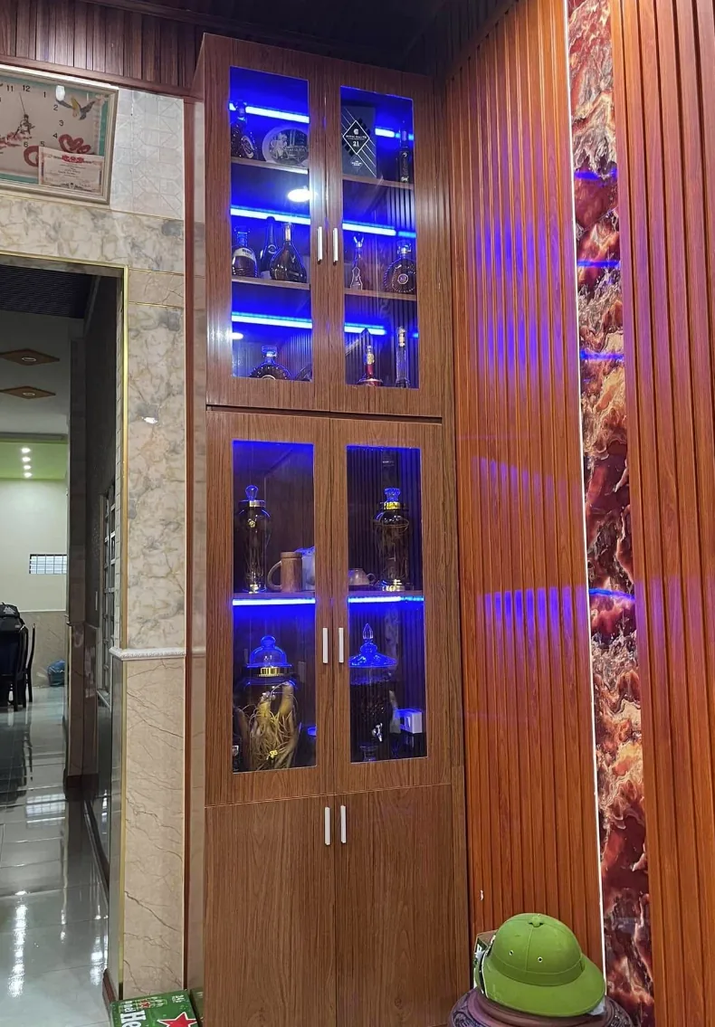 Tủ trưng bày thực tế do Nội thất Thiên An thi công