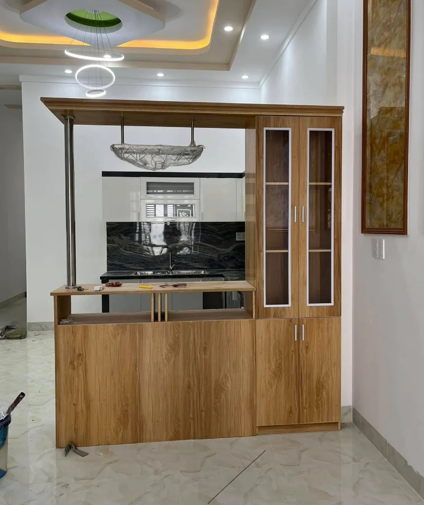 Kệ trang trí và vách ngăn thực tế